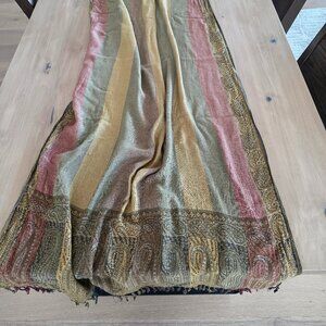 Table Runner/Decor or Wrap